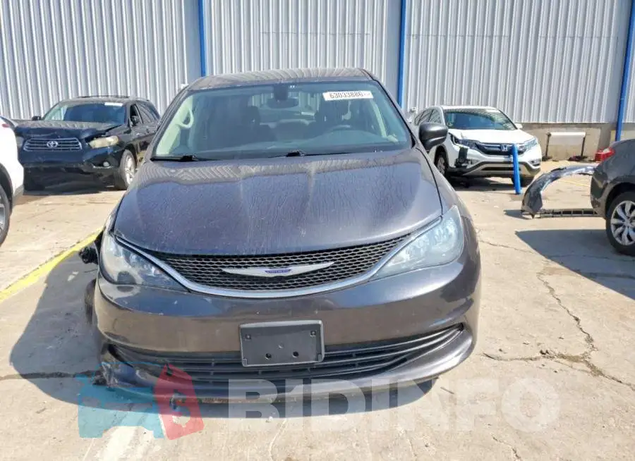 2C4RC1CG1HR553688 Photo# 5