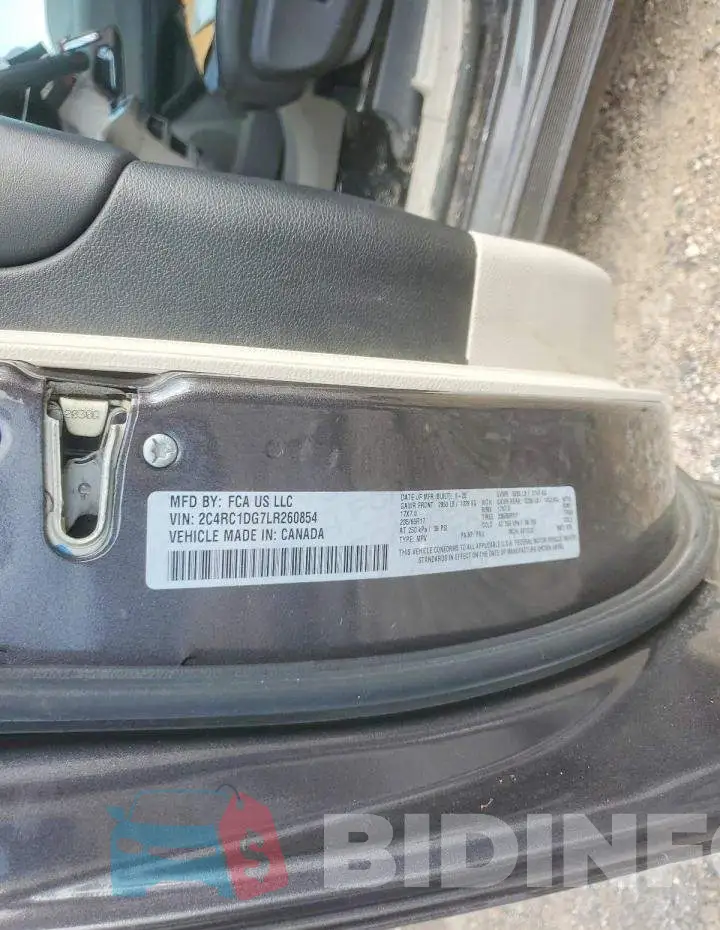 2C4RC1DG7LR260854 Photo# 14
