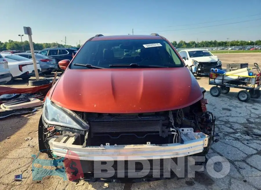 2C4RC1EG3JR271006 Photo# 5