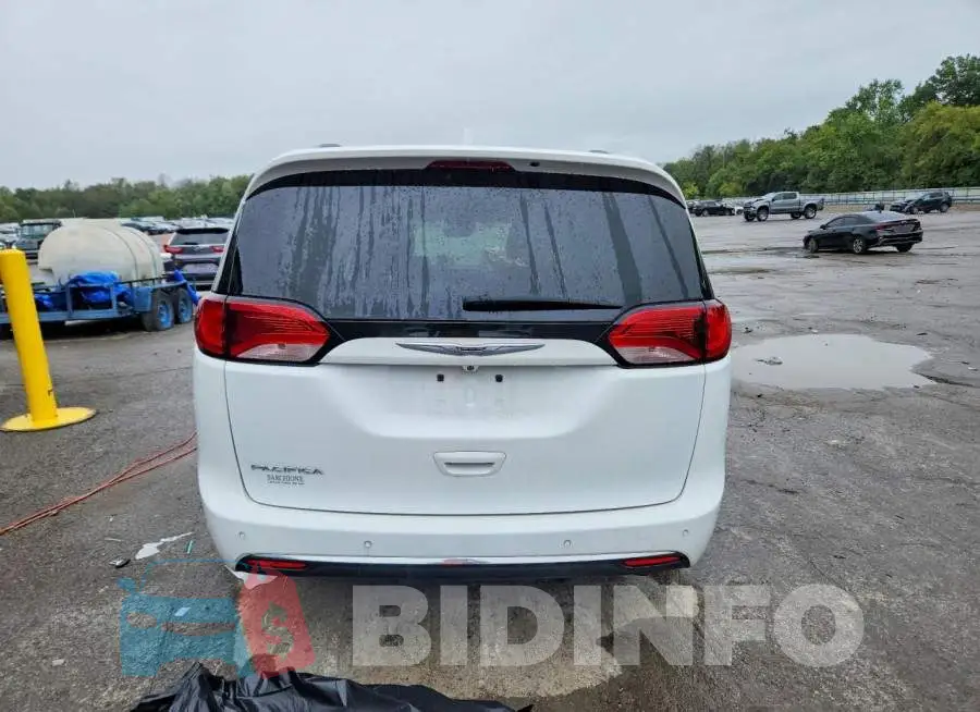 2C4RC1EG7LR149946 Photo# 6