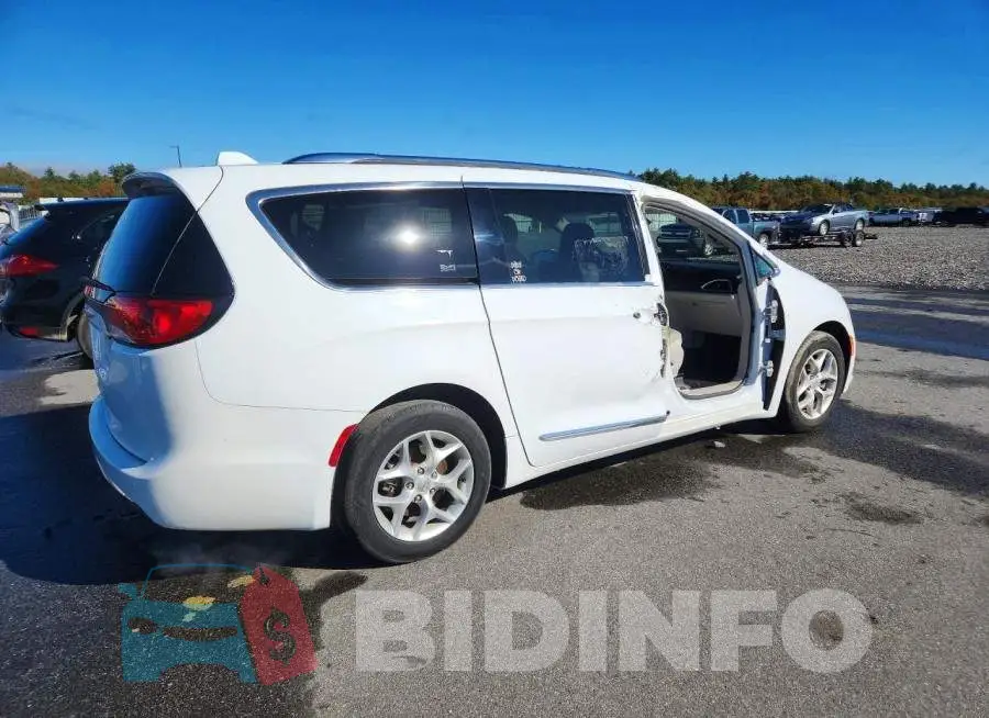 2C4RC1EG9HR534318 Photo# 3