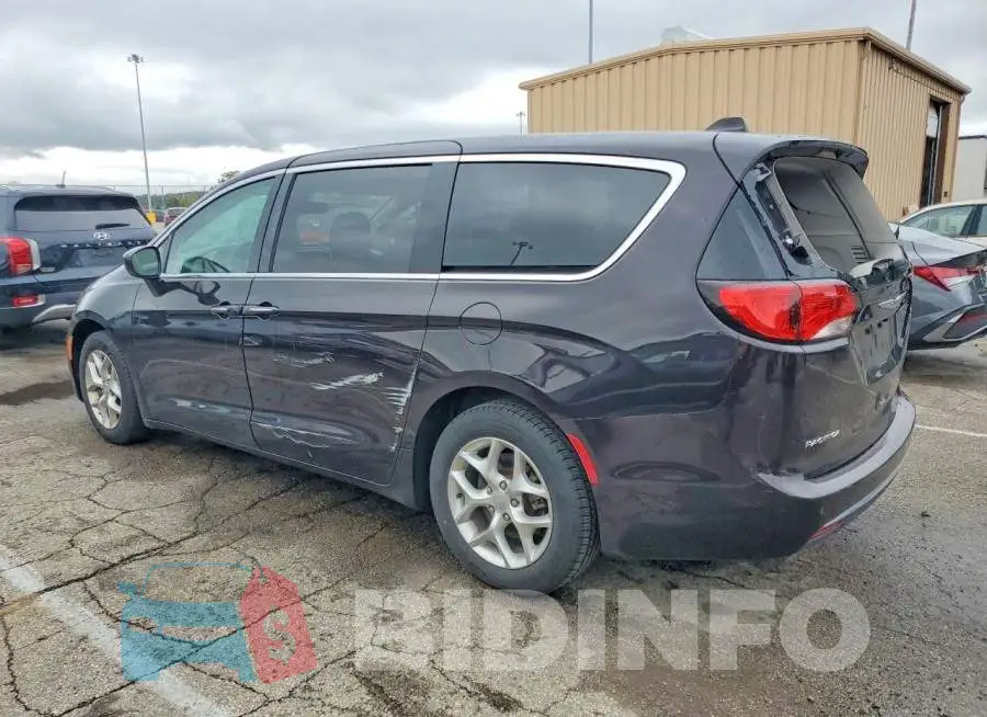 2C4RC1FG2JR294064 Photo# 2