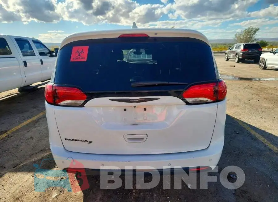 2C4RC1FG5LR238123 Photo# 6