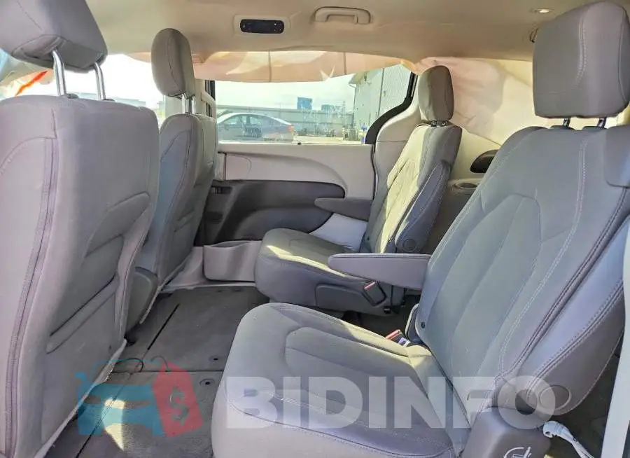 2C4RC1FG6MR511619 Photo# 11