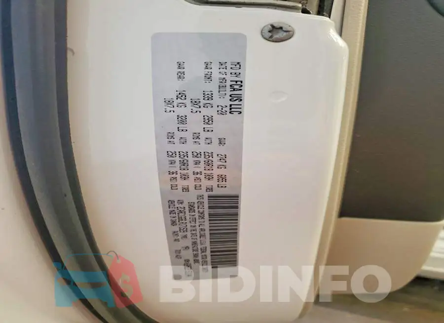 2C4RC1GG6LR171529 Photo# 13