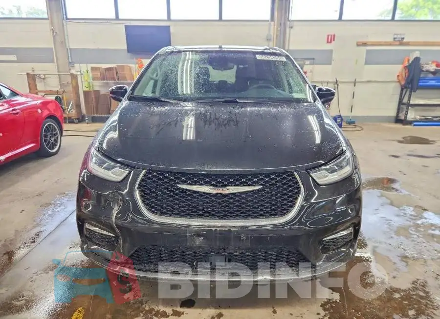 2C4RC1L78PR631334 Photo# 5