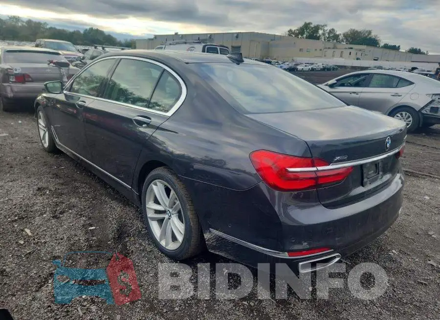 WBA7F2C56JG424790 Photo# 2