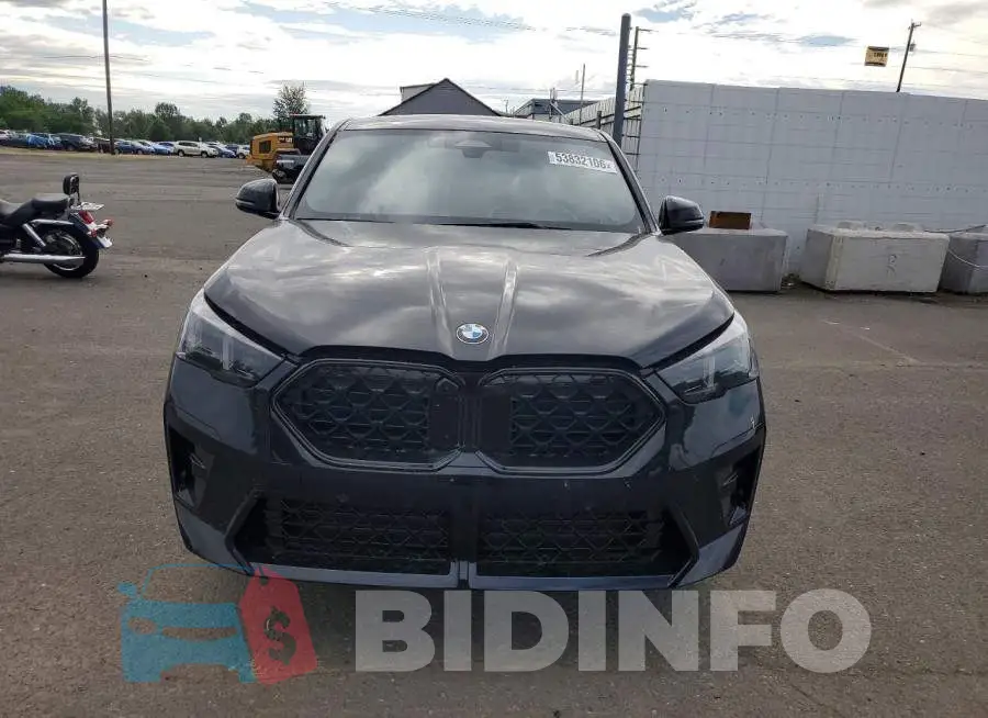 WBX63GM0XT5581733 Photo# 5