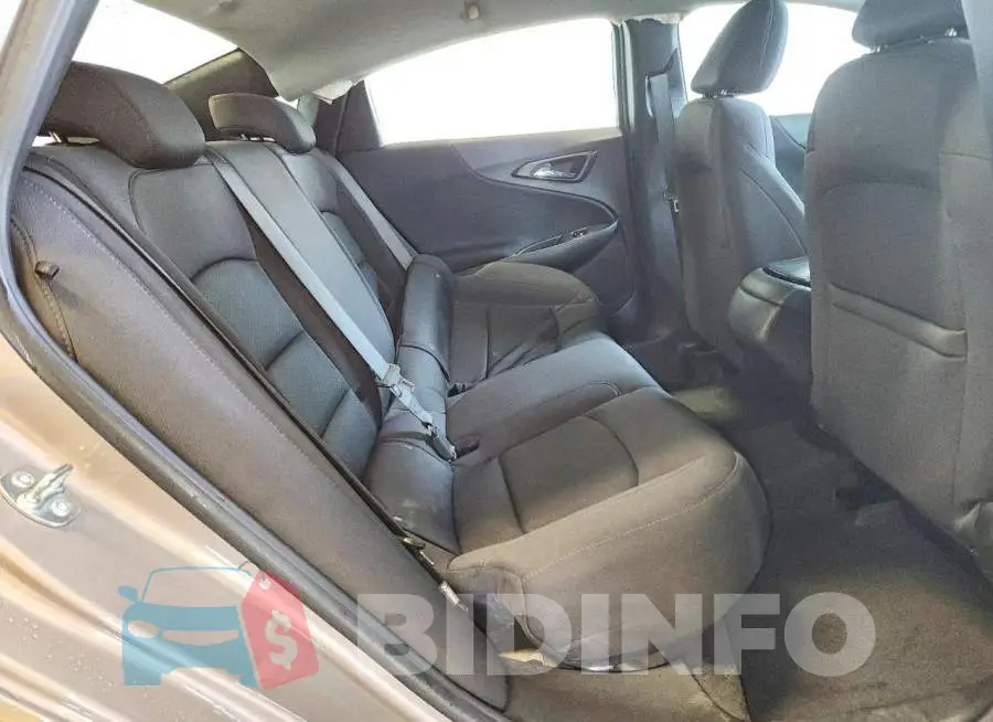 1G1ZG5ST9RF181402 Photo# 10