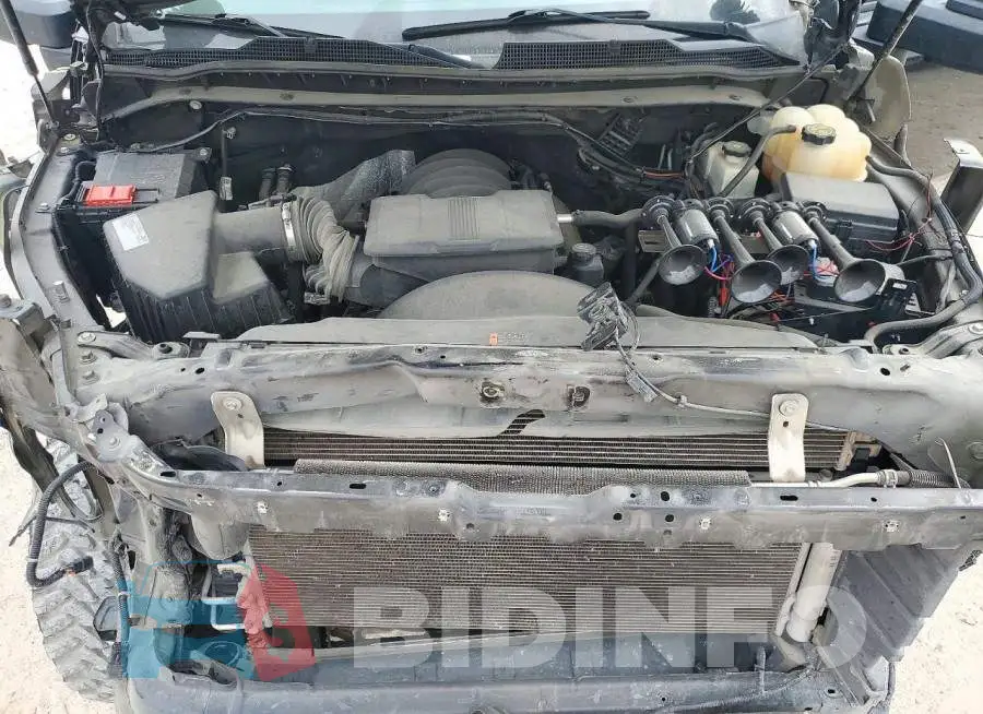 1GC4YME7XLF299909 Photo# 11
