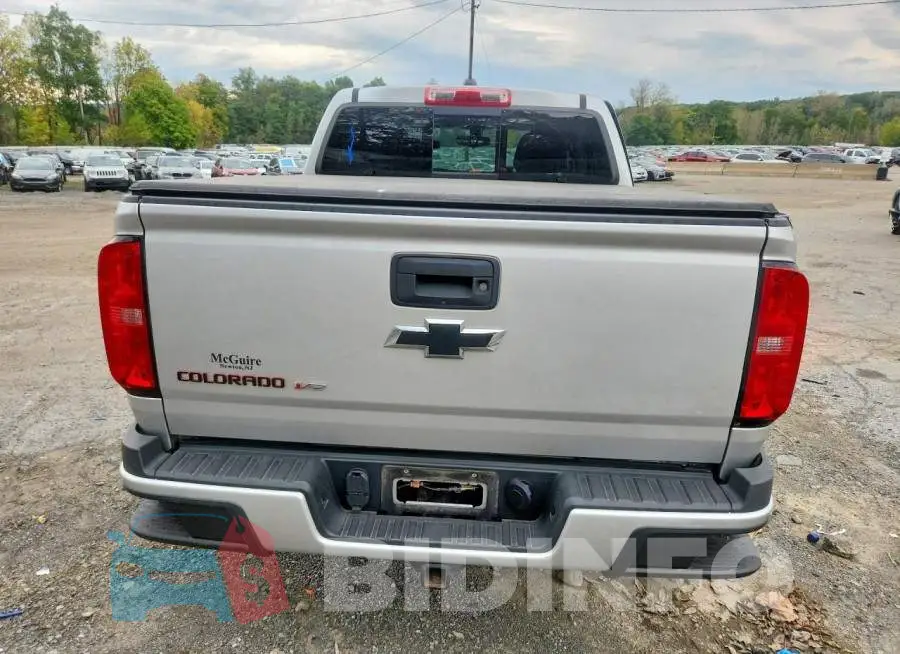 1GCGTCEN8L1173257 Photo# 6