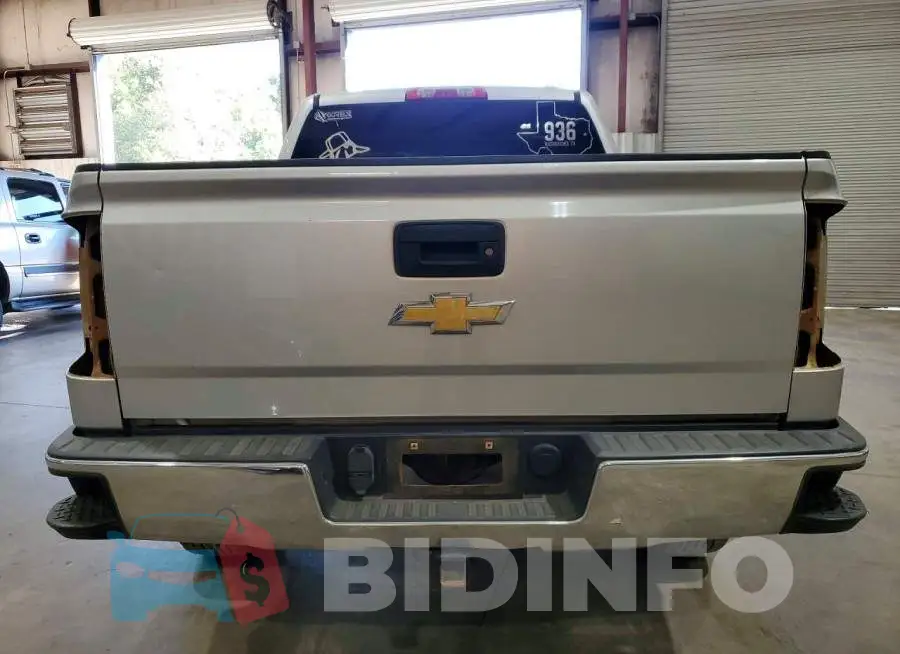 3GCPCREC5JG362044 Photo# 6