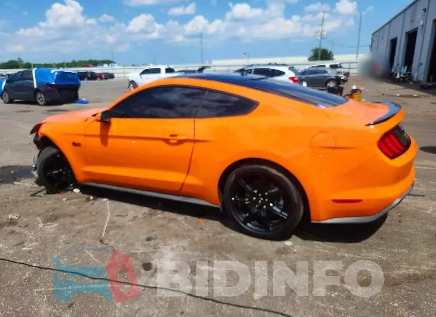 1FA6P8CFXL5114198 Photo# 2