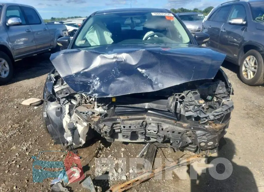 1FADP3M28HL330334 Photo# 5