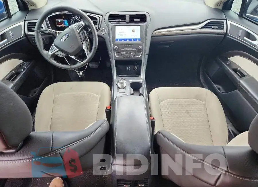 3FA6P0HD6LR180317 Photo# 8