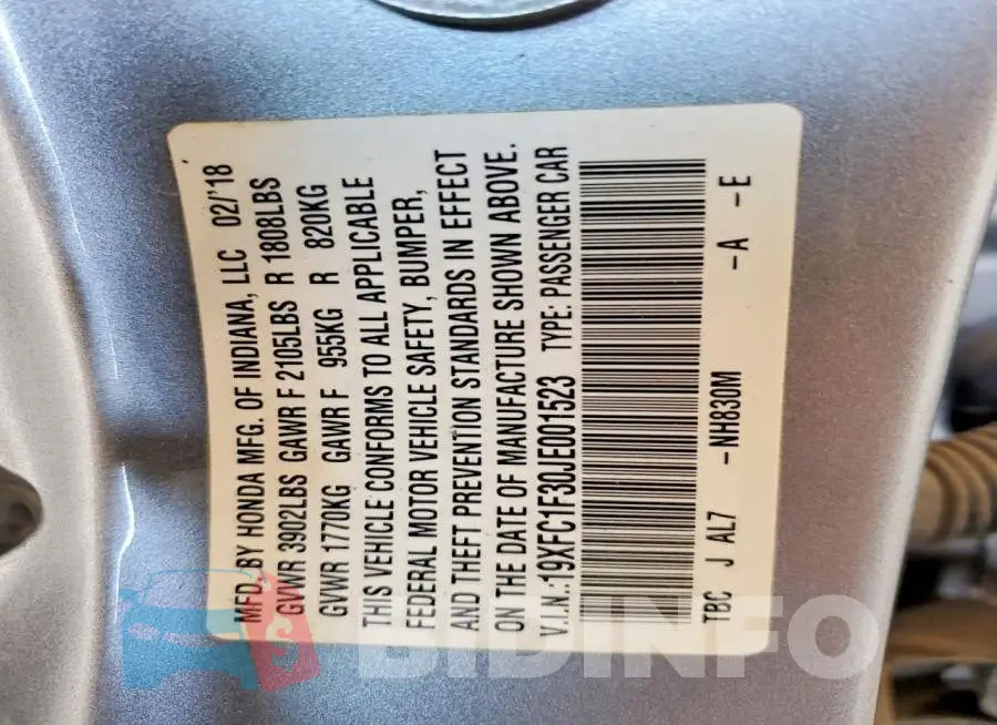 19XFC1F30JE001523 Photo# 12