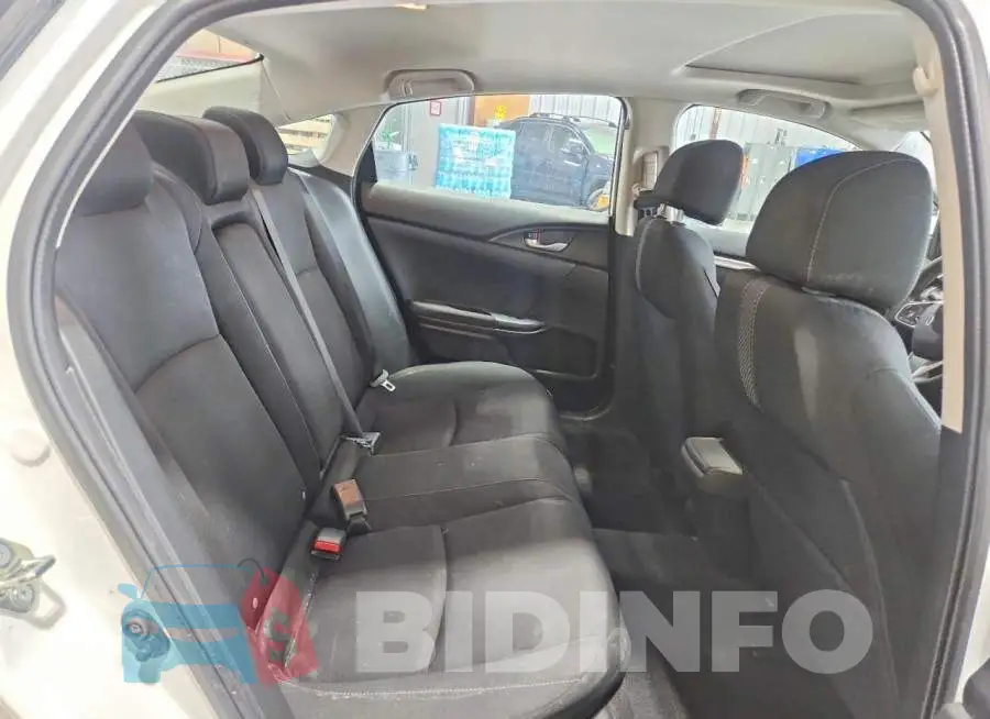 19XFC2F70HE231100 Photo# 10