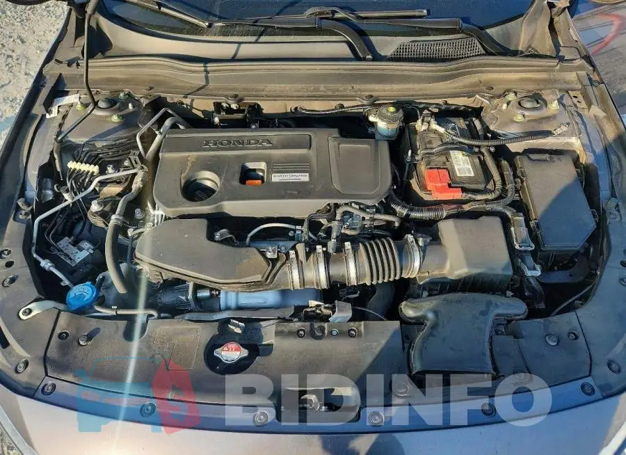 1HGCV2F98JA027637 Photo# 11