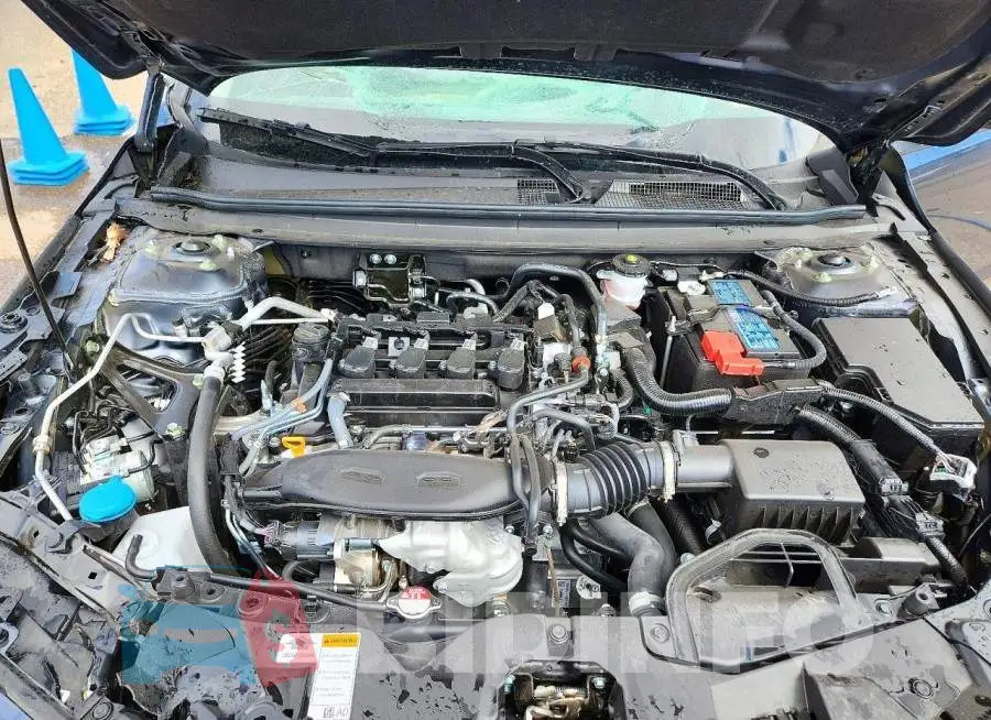1HGCY1F28TA053484 Photo# 11