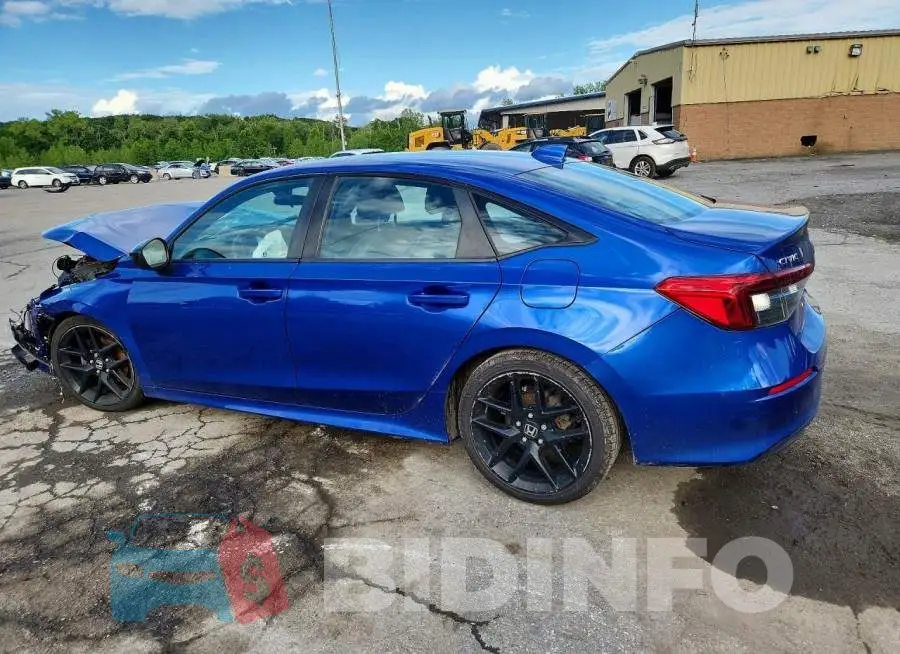 2HGFE2F57NH572682 Photo# 2