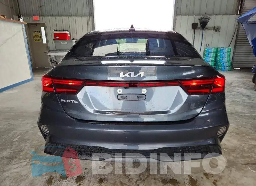 3KPF24AD1PE643262 Photo# 6