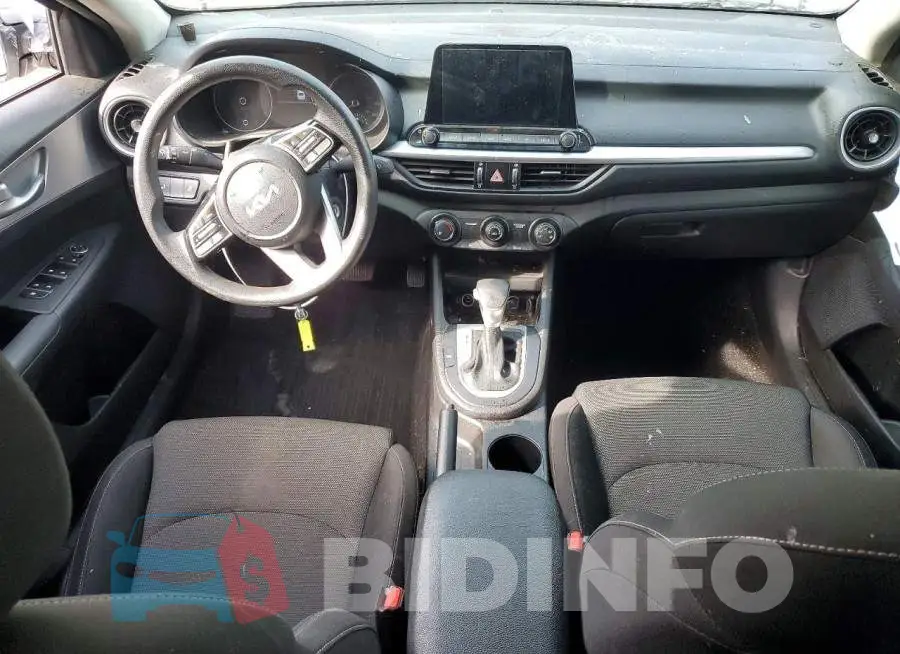 3KPF24AD2PE672141 Photo# 8