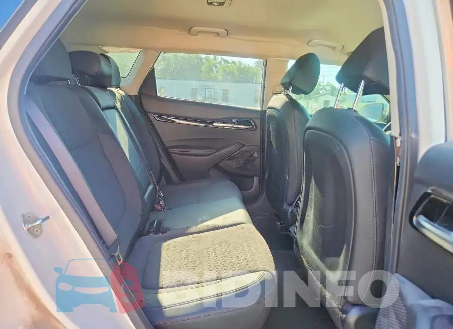 KNDEU2AA4R7621680 Photo# 11