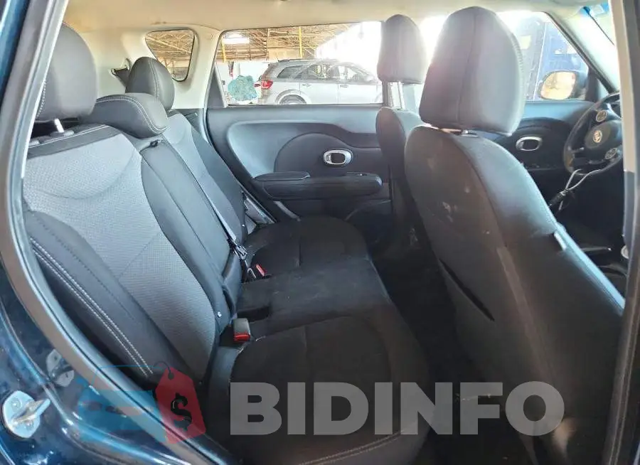 KNDJP3A5XJ7595492 Photo# 10
