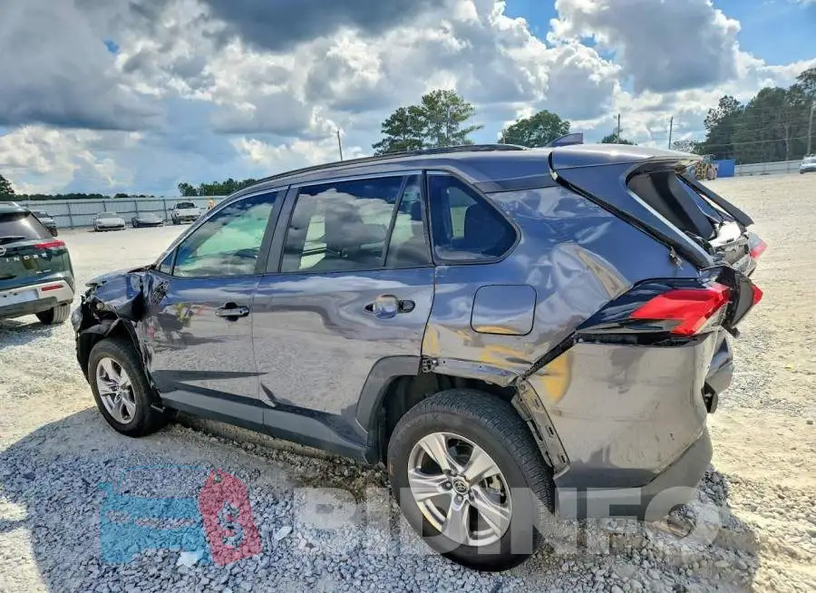 2T3W1RFVXNC193017 Photo# 2