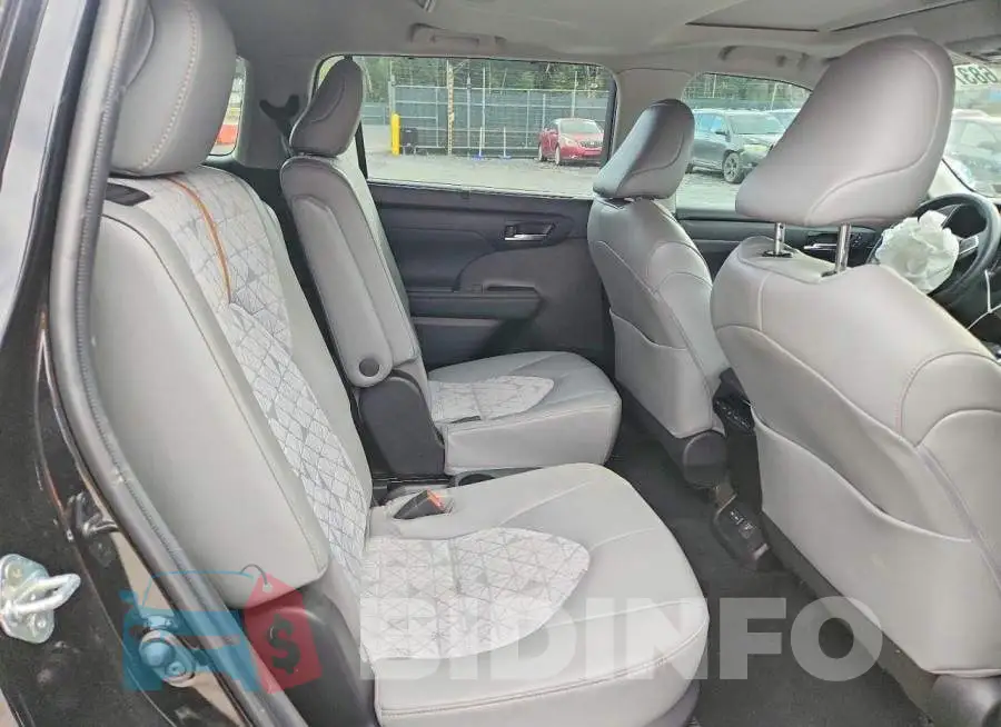 5TDABRCH1NS562434 Photo# 11