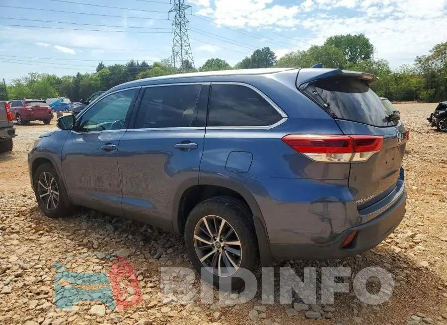 5TDJZRFH1KS970662 Photo# 2