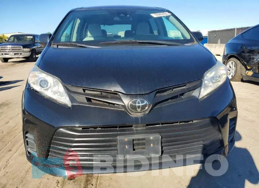 5TDZZ3DCXLS086440 Photo# 5