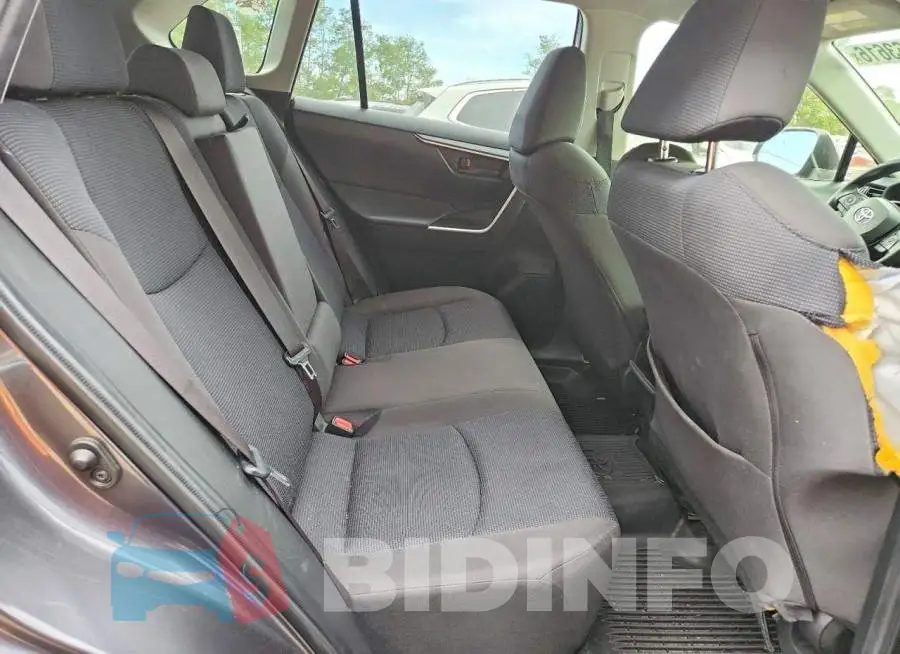 JTMF1RFV8KD502894 Photo# 11