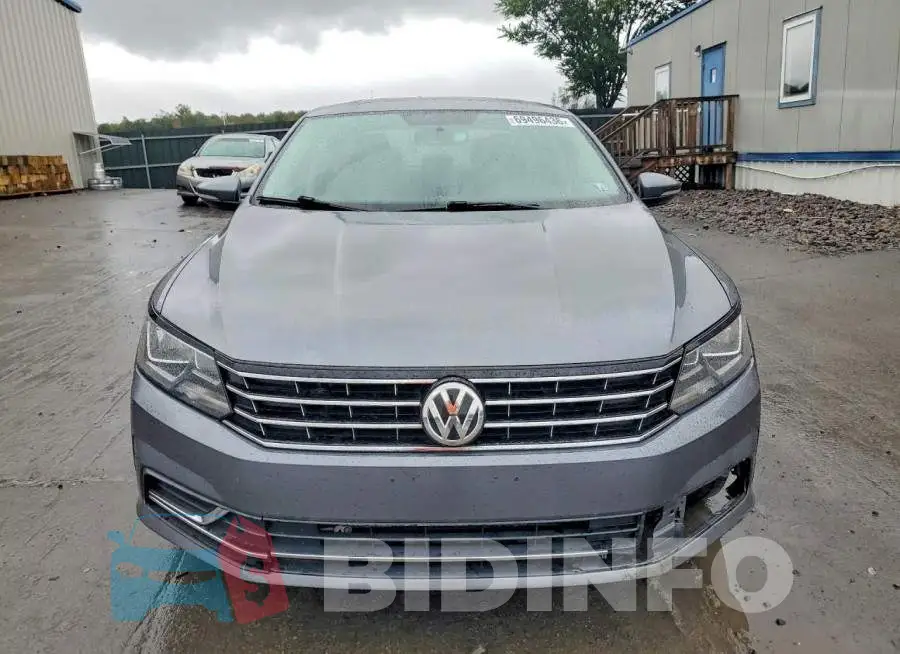1VWBT7A35HC083997 Photo# 5