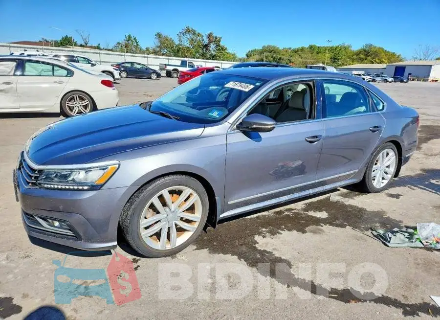 1VWGT7A3XHC025714 Photo# 1