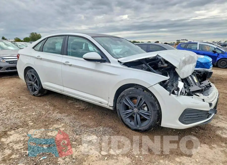3VW7M7BU5RM075621 Photo# 4