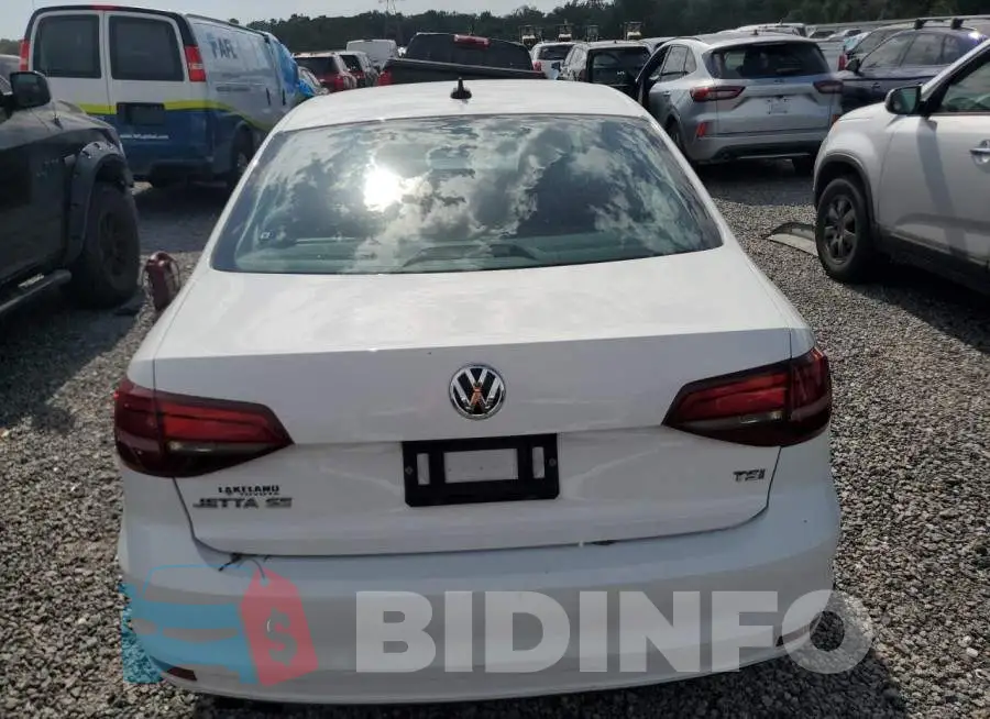 3VWDB7AJ2HM374515 Photo# 6