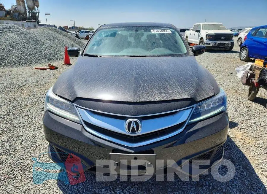 19UDE2F37HA015215 Photo# 5