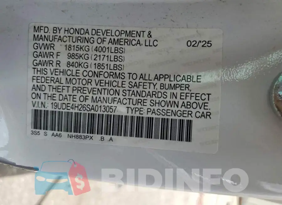 19UDE4H26SA013057 Photo# 13