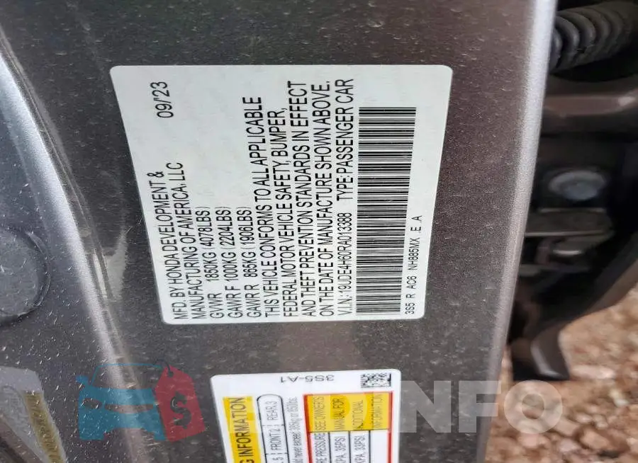 19UDE4H60RA013388 Photo# 13