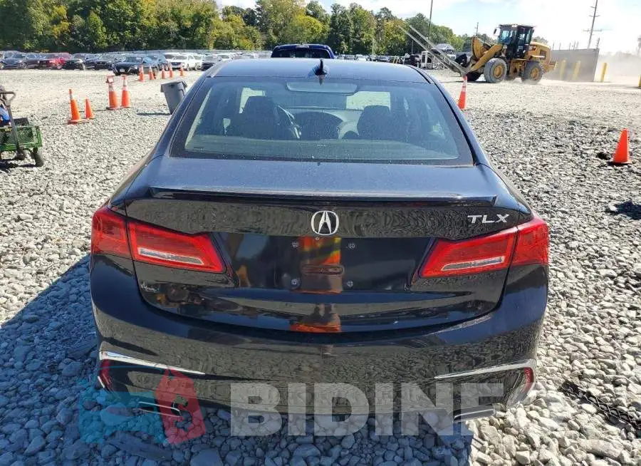 19UUB2F80KA002690 Photo# 6