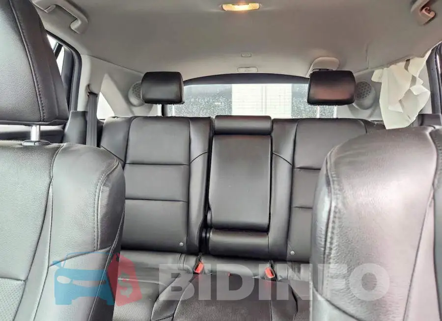 5J8TB3H76HL012692 Photo# 10