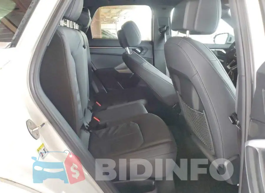 WA1DECF38S1030828 Photo# 11