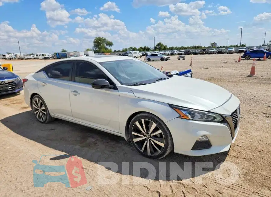 1N4BL4CV9KC131515 Photo# 4