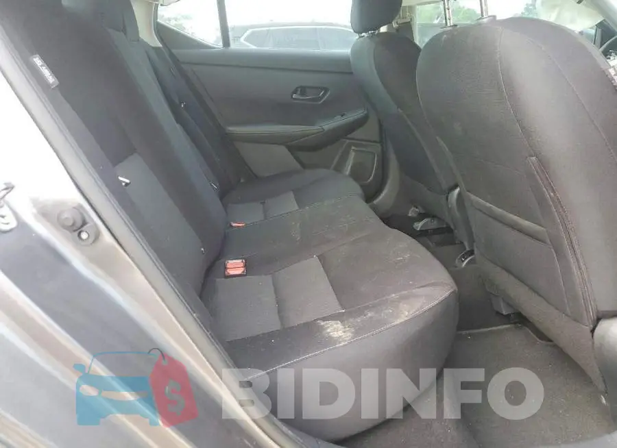 3N1AB8CV2RY315182 Photo# 10