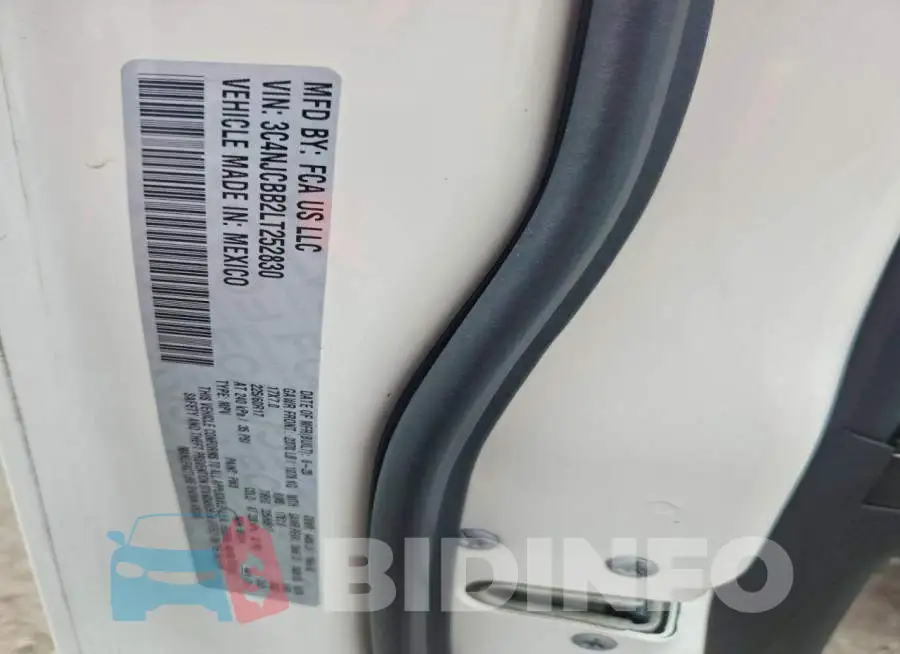 3C4NJCBB2LT252830 Photo# 13