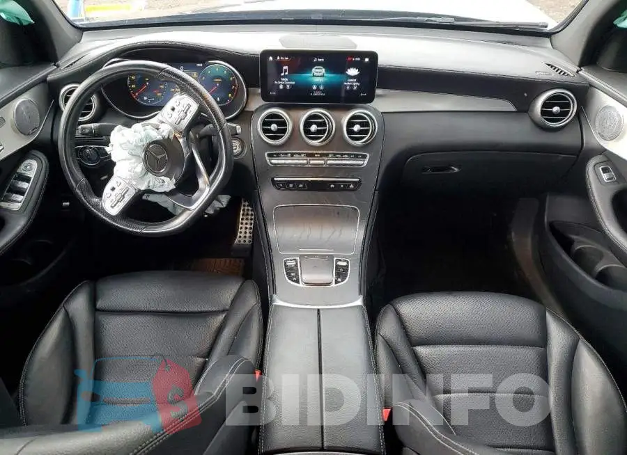 W1N0J8EB2LF759054 Photo# 8