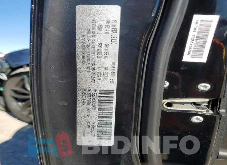 2C3CDXBGXKH504790 Photo# 12