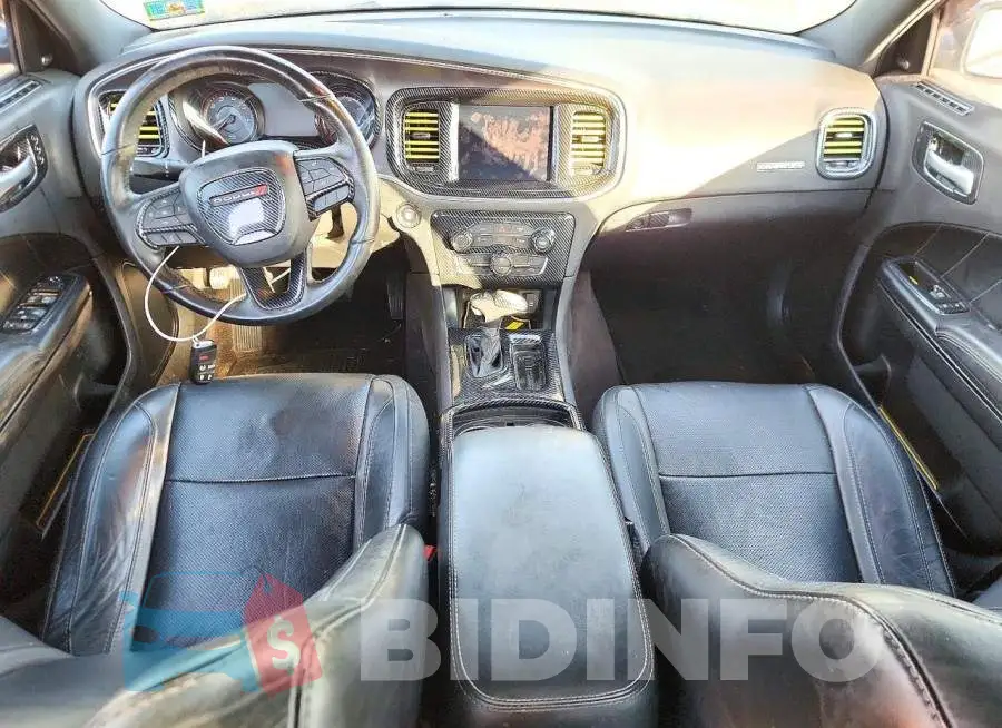2C3CDXJG1HH557565 Photo# 8