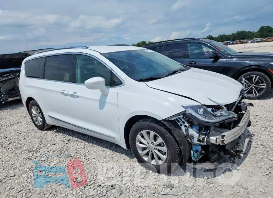 2C4RC1BG5KR626604 Photo# 4